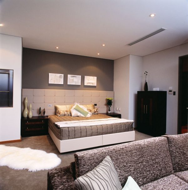 Main-Bedroom